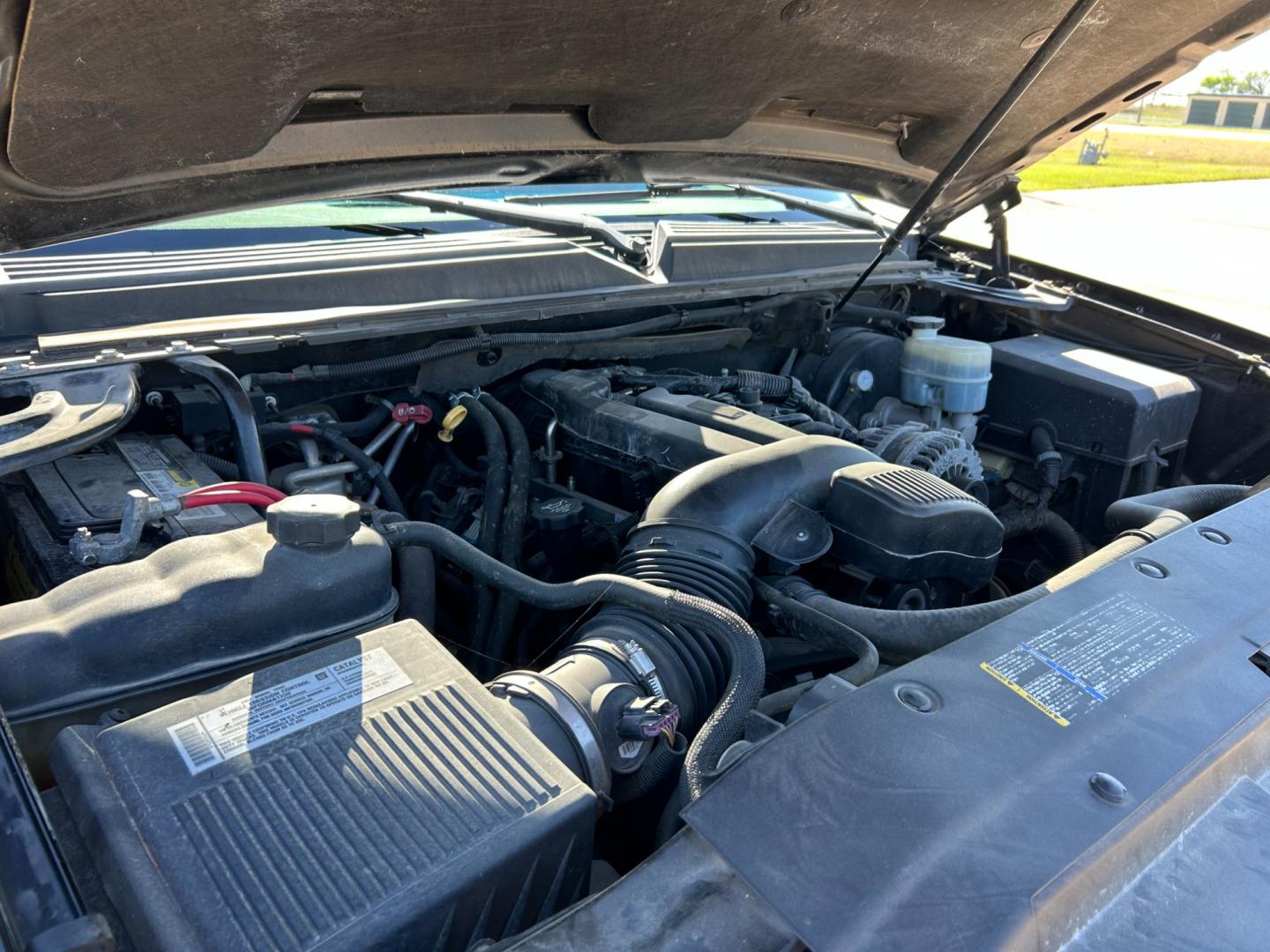 2007 BLACK /BLACK Chevrolet Suburban LS 1500 4WD (3GNFK16377G) with an 5.3L V8 OHV 16V FFV engine, 4-Speed Automatic Overdrive transmission, located at 17760 Hwy 62, Morris, OK, 74445, (918) 733-4887, 35.609104, -95.877060 - Photo#23